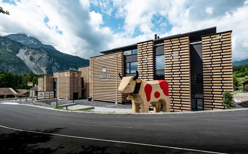 Hofstetten bei Brienz Hotel | Bretterhotel