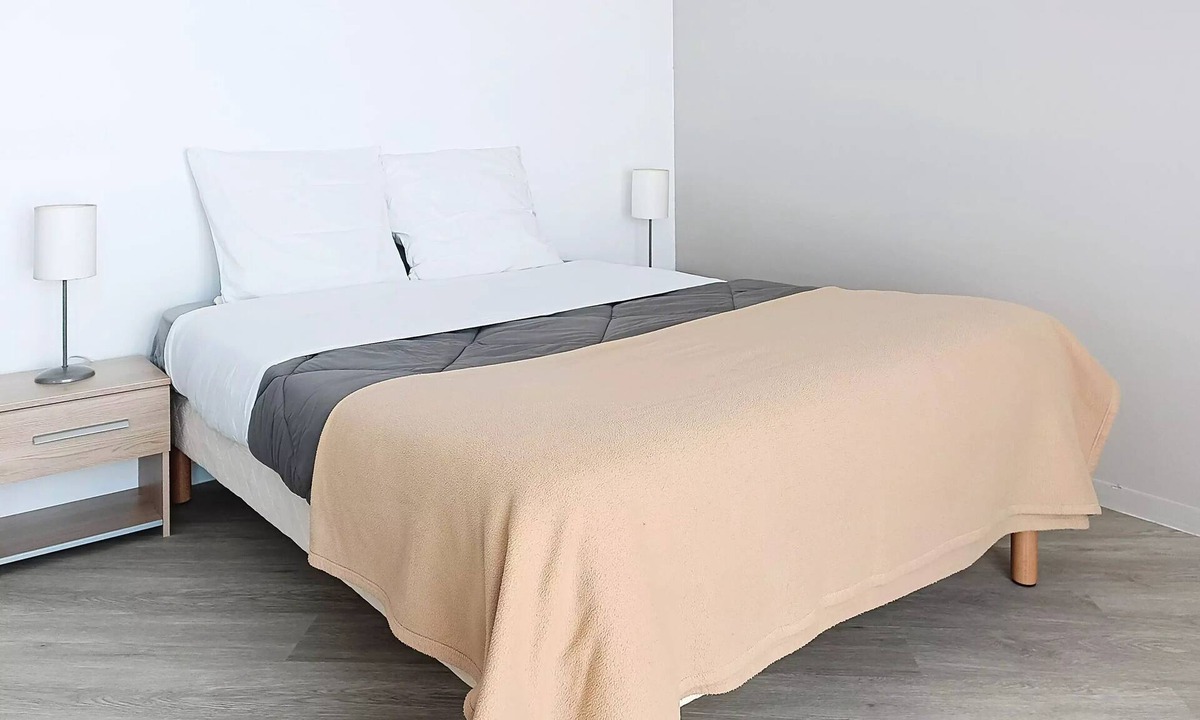 Centre Ville Rive Gauche Apartment | Double Studio for 2 People