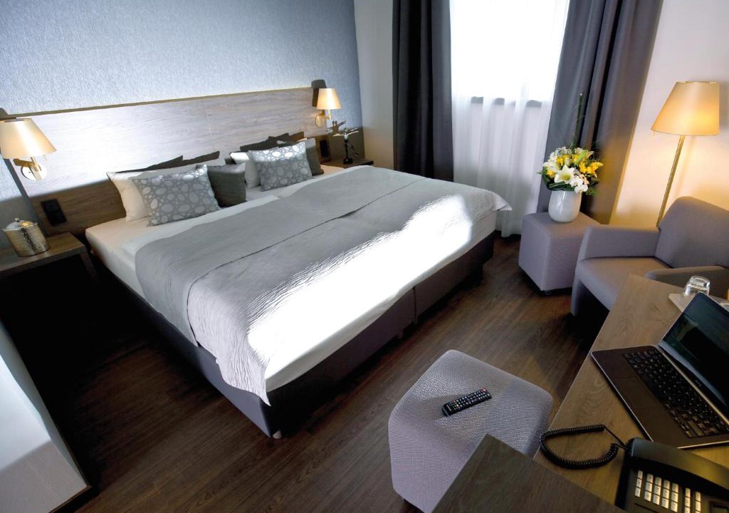 Eislingen/Fils Hotel | Hotel Eislinger Tor