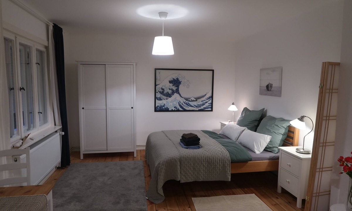 Staaken Apartment | Private accommodation on the outskirts of town
