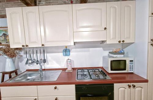 Morciano di Romagna Apartment | Appartamento rustico su due piani
