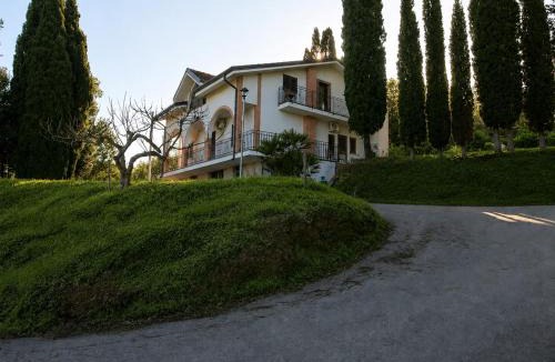 Aidone House | Fuga dalla città