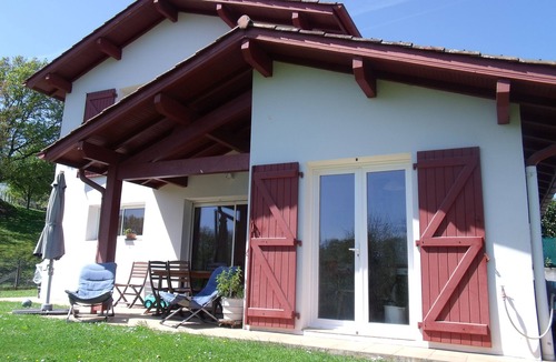 Ustaritz Villa | HOUSE IN BASQUE COUNTRY BETWEEN SEA AND MOUNTAIN