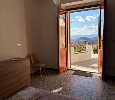 Sarule House | S Istentu
