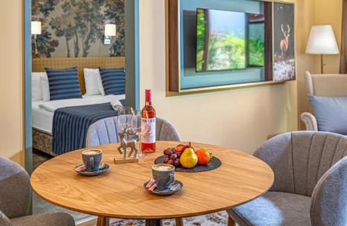 Zirc Hotel | Szarvaskút Hotel