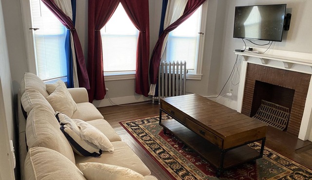 An evolving Oasis in the the Upper Hill area, with access to points of interest.