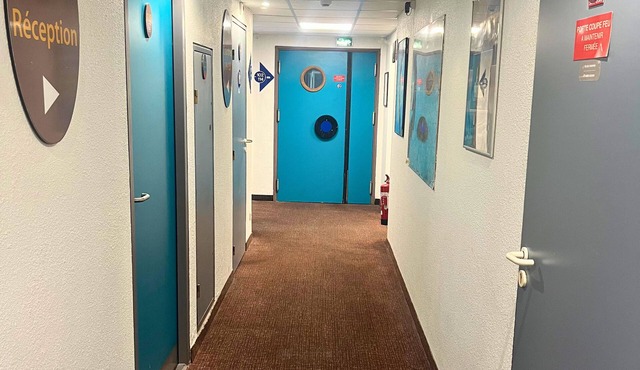 Egg Hotel Sarcelles